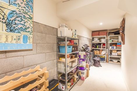 Photo of property in 17 Armour Avenue, Mount Victoria, Wellington, 6011