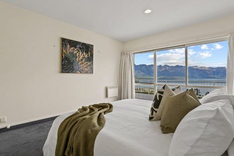 Photo of property in 3a Strawberry Lane, Fernhill, Queenstown, 9300