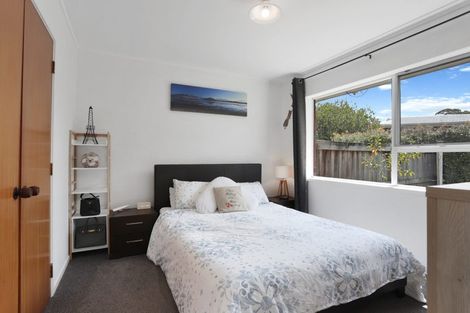 Photo of property in 1/61 Mcclintock Road, Massey, Auckland, 0614