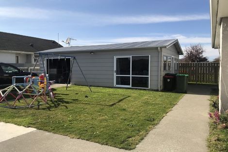 Photo of property in 308 Ruru Place, Camberley, Hastings, 4120