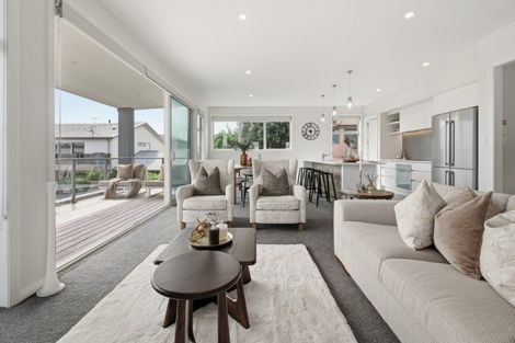 Photo of property in 6 Otira Close, Papamoa Beach, Papamoa, 3118