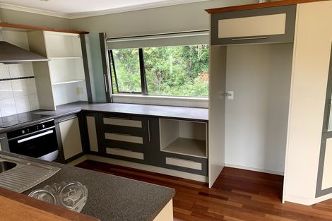 Photo of property in 2/17 Kennedy Avenue, Forrest Hill, Auckland, 0620