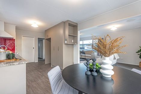 Photo of property in 15 Racecourse Road, Awapuni, Palmerston North, 4412