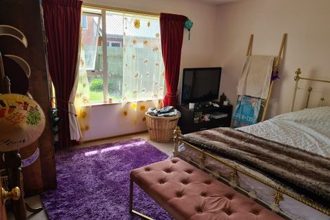 Photo of property in 2/3 Claverley Gardens, Avonhead, Christchurch, 8042