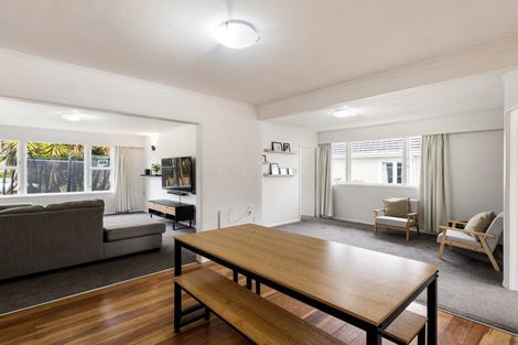 Photo of property in 5 Sutton Crescent, Hillcrest, Hamilton, 3216