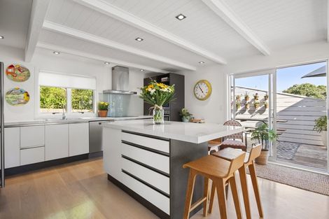 Photo of property in 49 Ngataringa Road, Devonport, Auckland, 0624