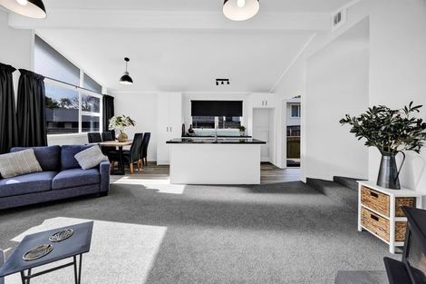 Photo of property in 11 Chesney Street, Bell Block, New Plymouth, 4312