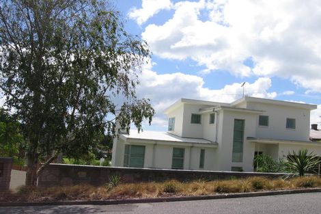 Photo of property in 41b Prospect Terrace, Milford, Auckland, 0620