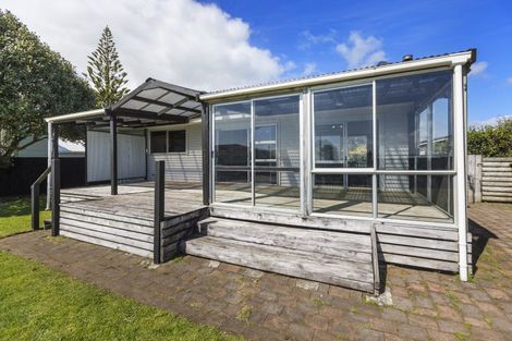 Photo of property in 54 Hume Street, Waitara, 4320