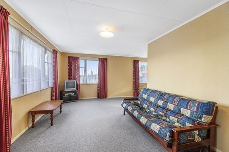 Photo of property in 74 Arahura Crescent, Waitangirua, Porirua, 5024