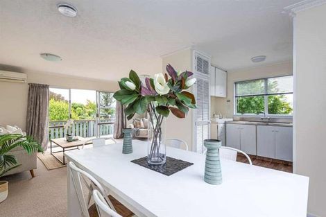Photo of property in 6 Jenkins Avenue, Redwood, Christchurch, 8051