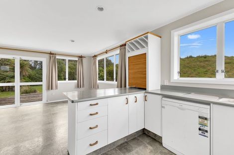 Photo of property in 712 Mangapapa Road, Tangarakau, Stratford, 4397