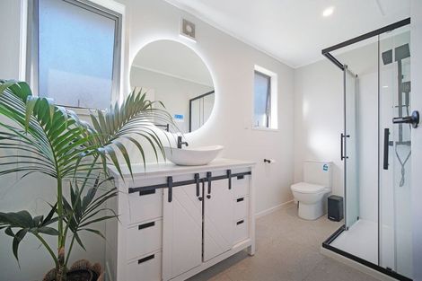 Photo of property in 46 Castleton Street, Birkdale, Auckland, 0626