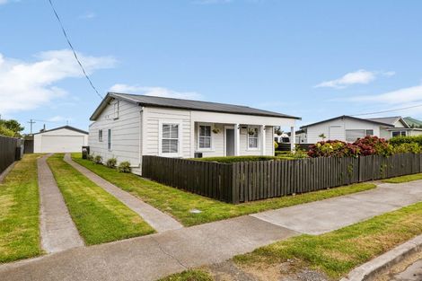 Photo of property in 429 Waihi Road, Normanby, Hawera, 4614