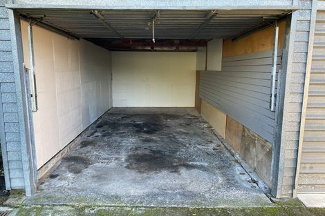 Photo of property in 18 Diana Drive, Glenfield, Auckland, 0627