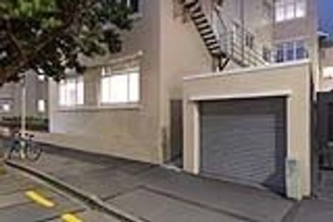 Photo of property in Fountain Court, 16/48 Oriental Parade, Oriental Bay, Wellington, 6011