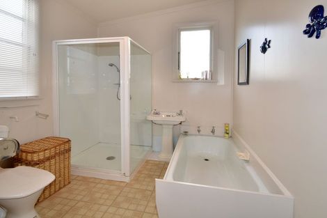 Photo of property in 71 Neville Street, Caversham, Dunedin, 9012