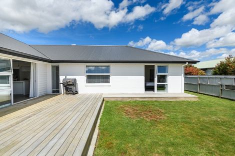 Photo of property in 2 Henty Lane, Marton, 4710