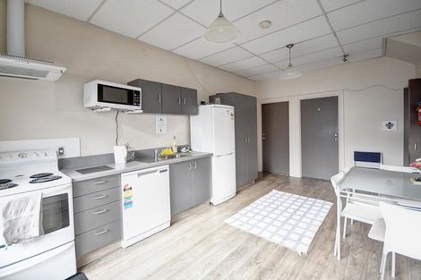 Photo of property in 5c Anzac Avenue, Dunedin Central, Dunedin, 9016