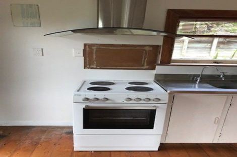 Photo of property in 29 Ocean Road, Surfdale, Waiheke Island, 1081