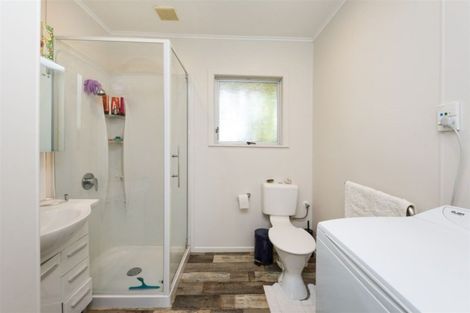 Photo of property in 35 Mcgiffert Street, Palmerston North, 4410