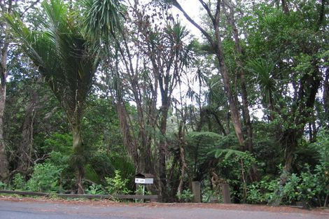 Photo of property in 18 Tanekaha Road, Titirangi, Auckland, 0604
