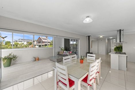Photo of property in 50 Cullen Street, Mangawhai Heads, Mangawhai, 0505