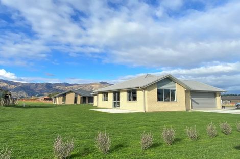 Photo of property in 31 Timsfield Drive, Lake Hawea, Wanaka, 9382