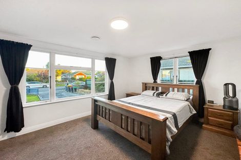 Photo of property in 28 Taurima Street, Hei Hei, Christchurch, 8042