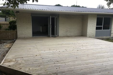 Photo of property in 2 Te Ngaere Place, Merrilands, New Plymouth, 4312