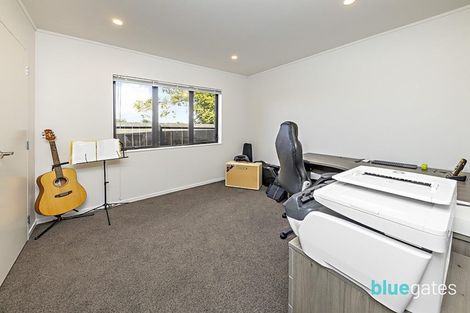 Photo of property in 10a Kendall Court, Wattle Downs, Auckland, 2103