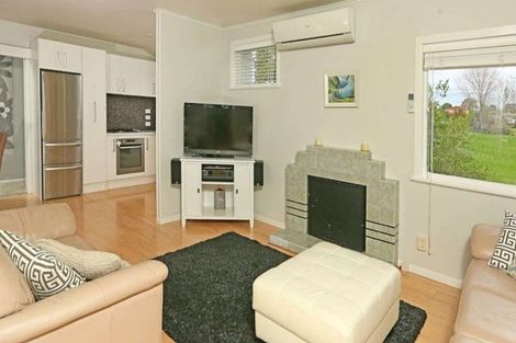 Photo of property in 42 Brains Road, Kelston, Auckland, 0602