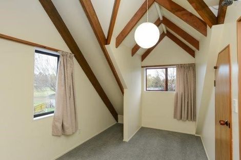 Photo of property in The Cottage, 2 Shanly Street, Waipawa, 4210