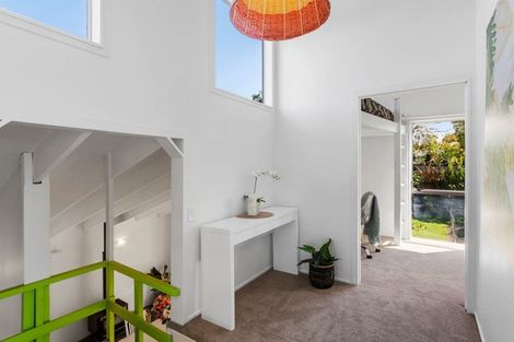 Photo of property in 8 Wiriana Place, Stanmore Bay, Whangaparaoa, 0932