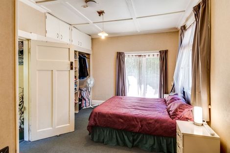 Photo of property in 46 Coote Road, Bluff Hill, Napier, 4110