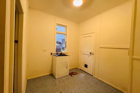 Photo of property in 32 Grey Street, Marton, 4710