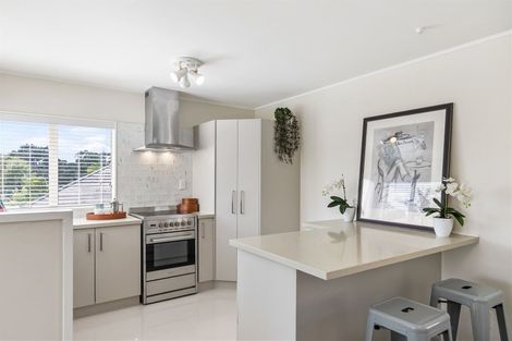 Photo of property in 10 Pelican Lane, Unsworth Heights, Auckland, 0632