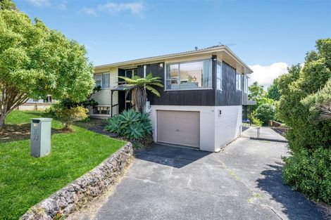 Photo of property in 35 Spence Road, Henderson, Auckland, 0612