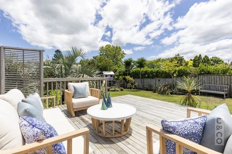 Photo of property in 41 Riverhead Road, Kumeu, 0810