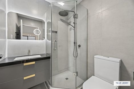 Photo of property in 27 Jandell Crescent, Bucklands Beach, Auckland, 2014