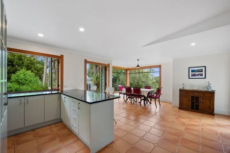 Photo of property in 376 Mangakura Road, Helensville, 0875