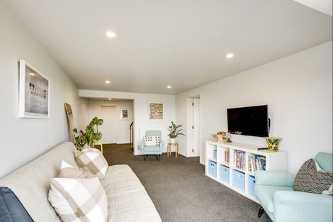 Photo of property in 13 Havelock Road, Hospital Hill, Napier, 4110