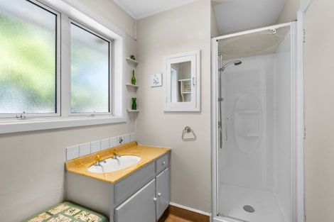 Photo of property in 31 Fovant Street, Russley, Christchurch, 8042