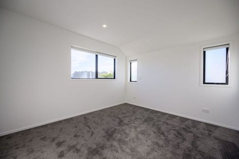 Photo of property in 4/180 Marine Parade, New Brighton, Christchurch, 8083