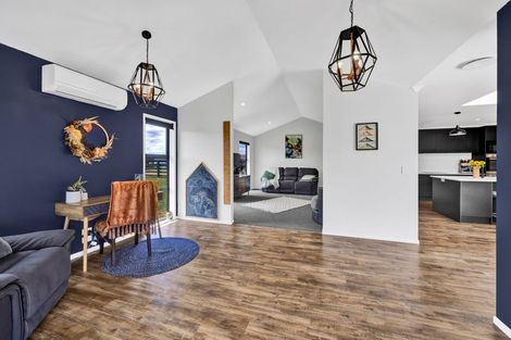 Photo of property in 405 Ketemarae Road, Normanby, Hawera, 4675