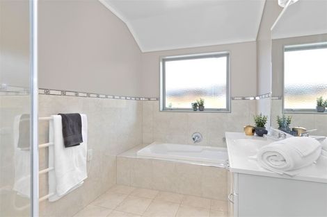 Photo of property in 79 Tuihana Drive, Papamoa Beach, Papamoa, 3118