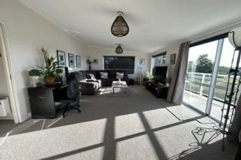 Photo of property in 3a Highfield Road, Feilding, 4702