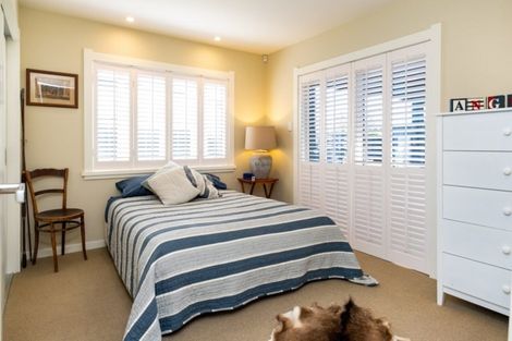 Photo of property in 5 Raven Grove, Havelock North, 4130