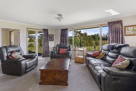 Photo of property in 17 Bond Street, Waimate, 7924