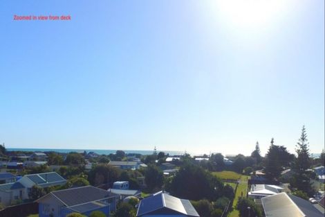 Photo of property in 13 Aranui Avenue, Waitarere Beach, Levin, 5510